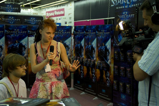 StarCraft II: Wings of Liberty - Фото-отчет с премьеры StarCraft II в Media Markt + Подарок (special for gamer.ru)